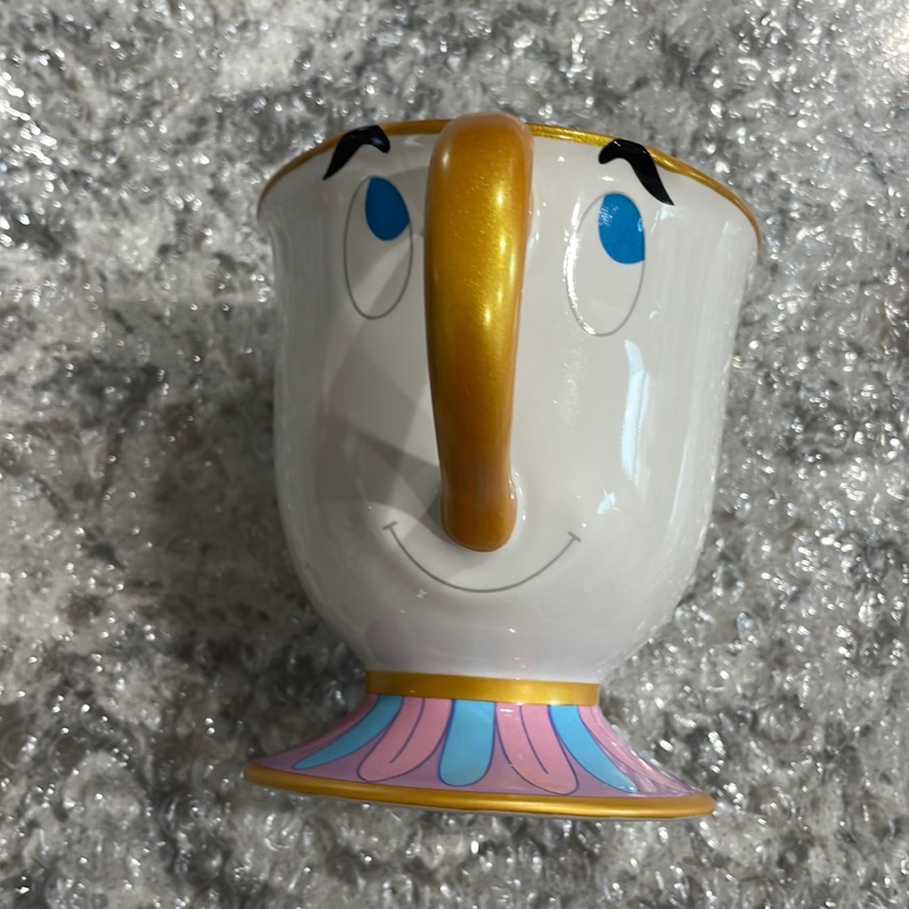 Officially licensed Disney Chip Mug Beauty and the Beast